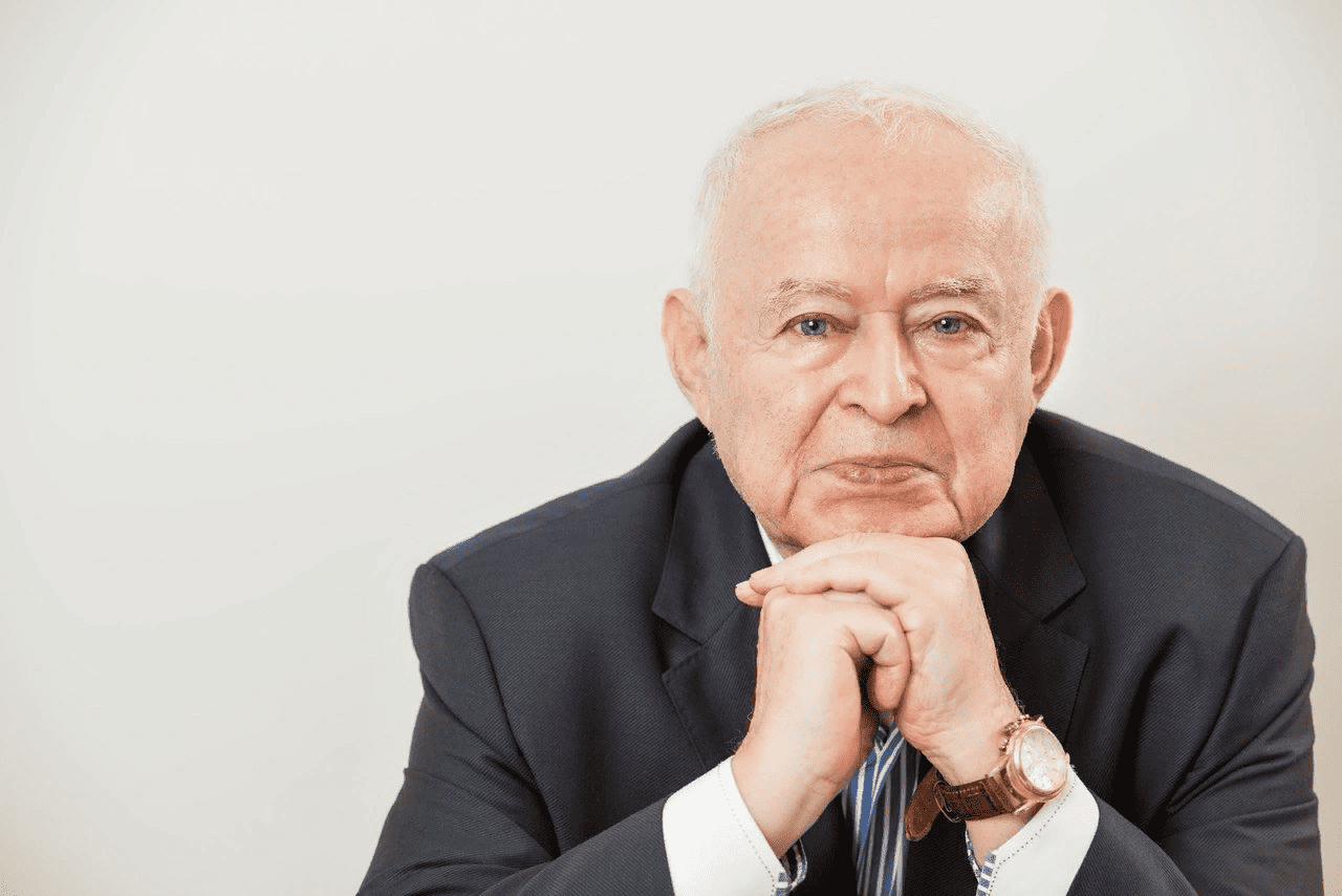 Михаил Литвак