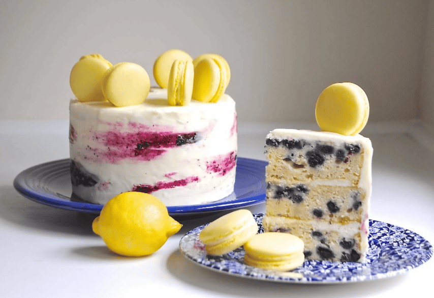[Ирина Огурченок] Полезные сладости: торт Лимонно-черничный Raw Cake