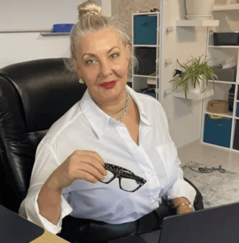 [Елена Малахова] Право на секс. О чем говорят с сексологом (2019)