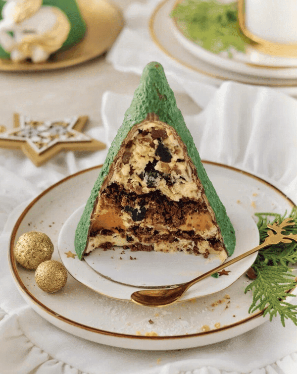[Екатерина Завирюха] Торт «Ёлка»: шоколад-чернослив-грецкий орех (2025)