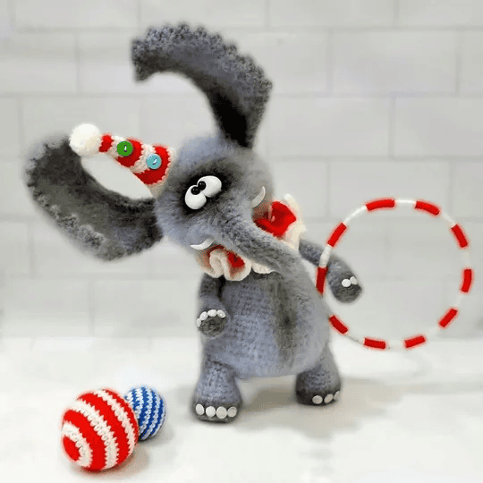 [Мария Тепулян] Слоник Монтик (2026)