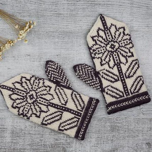 [Вязание] Варежки спицами красивым жаккардовым узором Kokkeluri [Вяжи.ру] [Кейт Дейвис]