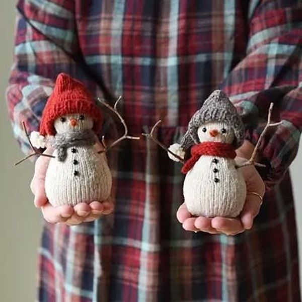 [Вязание] Вязаный спицами снеговик в шапке Snowman [Вяжи.ру] [Susan B. Anderson]