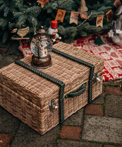 [Бумажная лоза] Плетение из бумажной лозы (ноябрь 2025) [Ольга Оболенская]