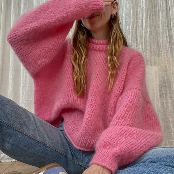 [Вязание] Пуловер оверсайз Strawberry, вязаный спицами без швов [Вяжи.ру] [Le pull]