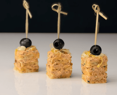 Закусочное канапе с ветчиной и сыром [Мария Манахова]